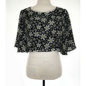 ENTRO Floral Loose Fitting Flowy Crop Top Small